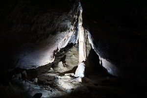 Grotte de Remouchamps Belgium Staged cave structure through spot lighting